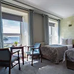 Hotel Eccles And 4*