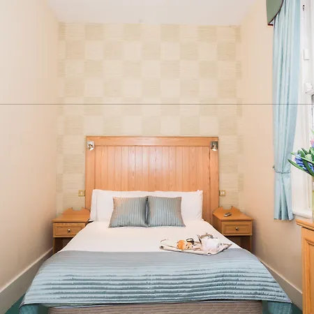 Eccles And Hotell 4*