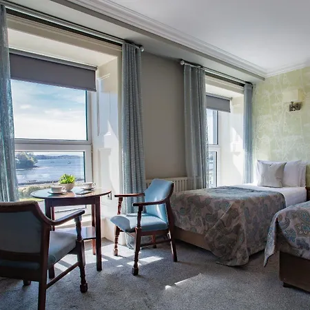 Hotel Eccles And 4*