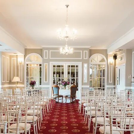 Eccles And 4* גלנגאריף