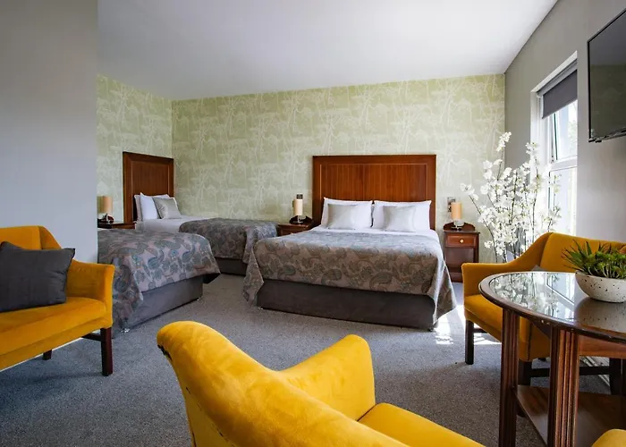 Eccles And 4* Glengarriff